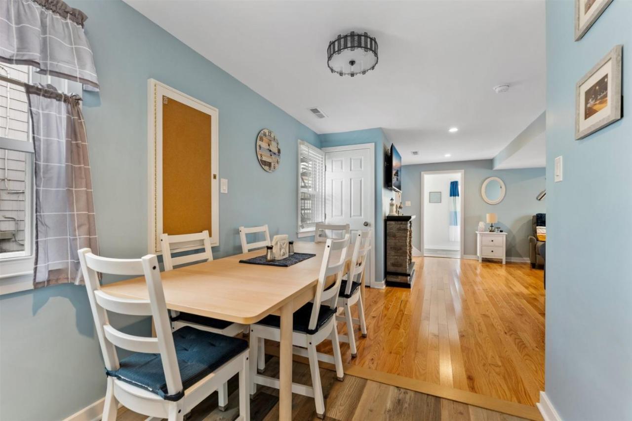 Newly Renovated 4 Bedroom Home Only 2 Blocks From The Beach! Wildwood Eksteriør billede