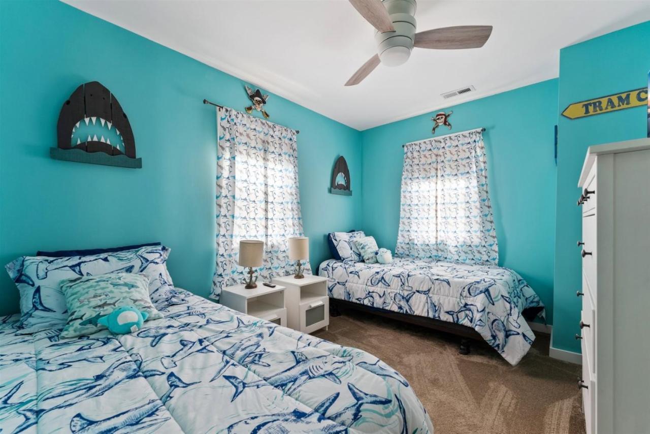 Newly Renovated 4 Bedroom Home Only 2 Blocks From The Beach! Wildwood Eksteriør billede
