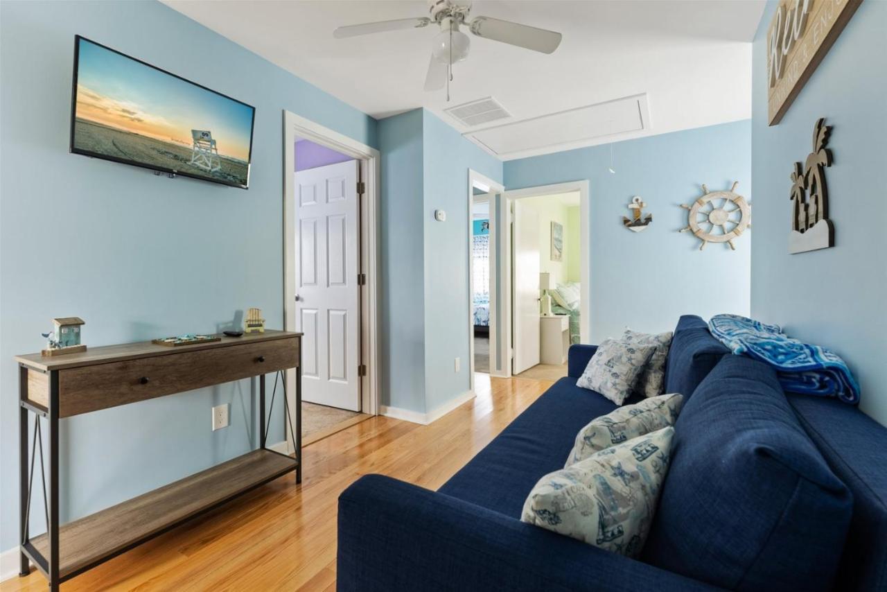 Newly Renovated 4 Bedroom Home Only 2 Blocks From The Beach! Wildwood Eksteriør billede
